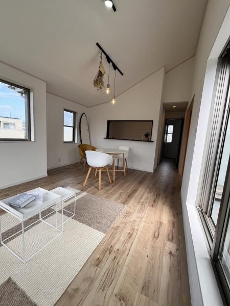 藤沢市片瀬５丁目の中古一戸建て