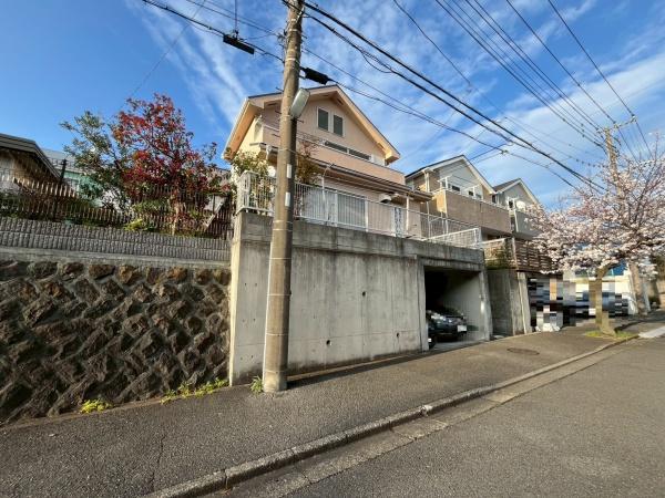 藤沢市大鋸１丁目の中古一戸建て