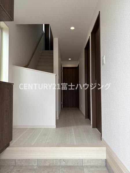 鎌倉市稲村ガ崎5丁目　新築1号棟　全2棟