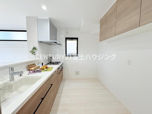 藤沢市渡内4丁目　新築B号棟　全3区画
