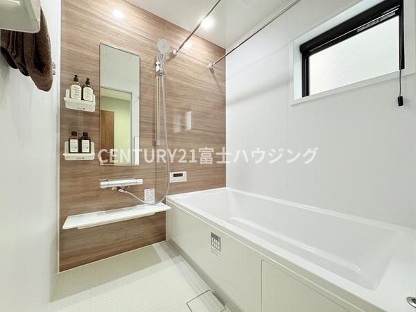 藤沢市渡内4丁目　新築B号棟　全3区画