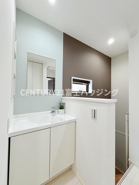 藤沢市渡内4丁目　新築B号棟　全3区画