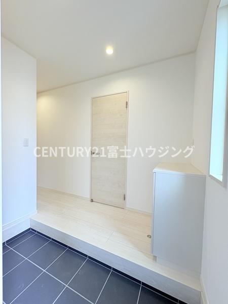 藤沢市辻堂元町2丁目　新築C棟　全4棟