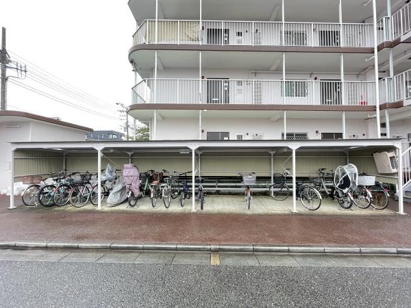 鎌倉台ハイツB棟