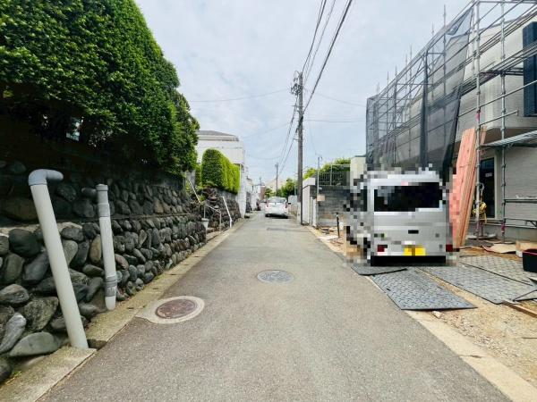 藤沢市善行3丁目　新築2号棟　全3棟