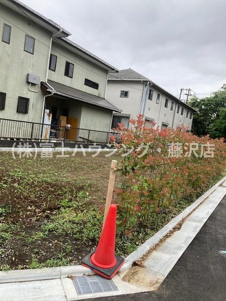 藤沢市稲荷1丁目　売地B　全5区画