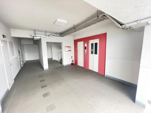湘南台駅前分譲共同ビル