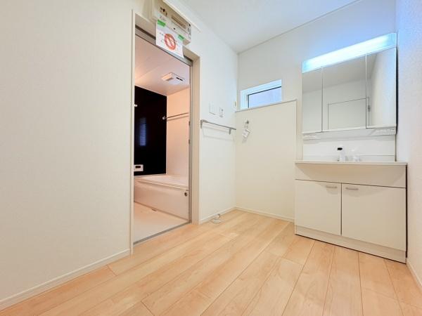 藤沢市善行第17　新築1号棟　全2棟