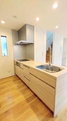 鎌倉市七里ガ浜２丁目の中古一戸建て