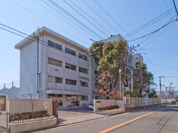 プレミスト湘南辻堂フォレストフェイス(明治中学校)