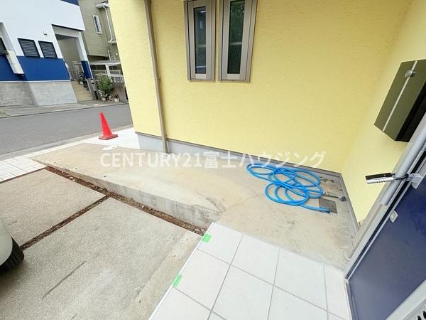 藤沢市稲荷１丁目の中古一戸建て