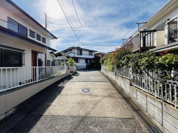 鎌倉市山崎の土地(前面道路含む現地写真)