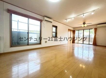 鎌倉市梶原２丁目の中古一戸建て
