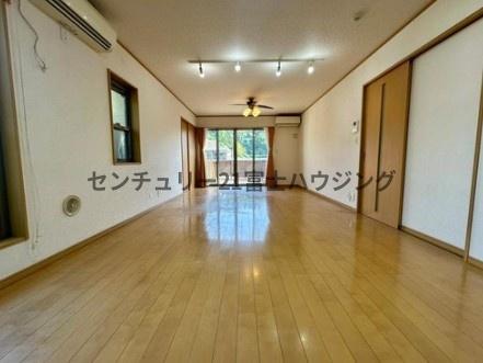 鎌倉市梶原２丁目の中古一戸建て