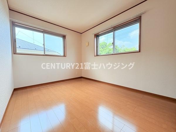 藤沢市西富の中古一戸建て