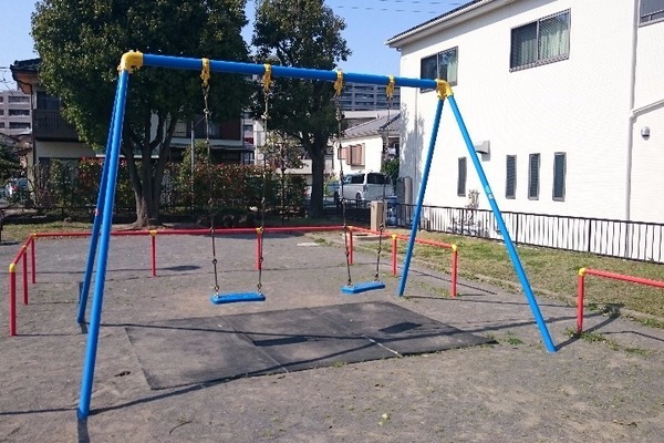 横浜市栄区飯島町の中古一戸建て(小殿谷橋公園)