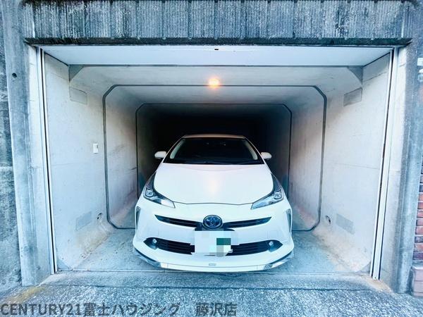 横浜市栄区飯島町の中古一戸建て(駐車場)