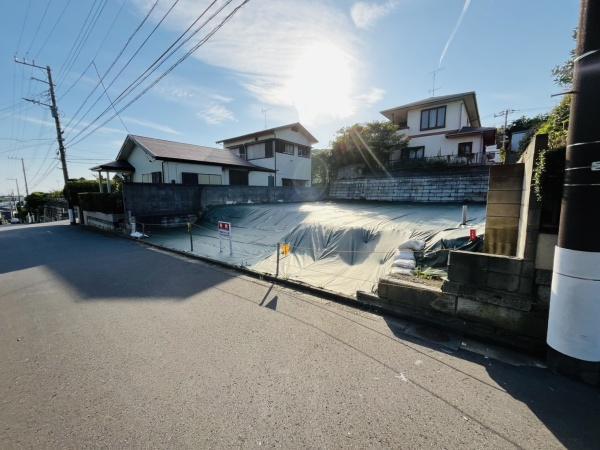 鎌倉市西鎌倉3丁目の土地(前面道路含む現地写真)