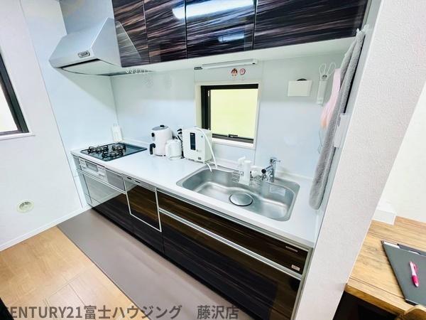藤沢市西富２丁目の中古一戸建て