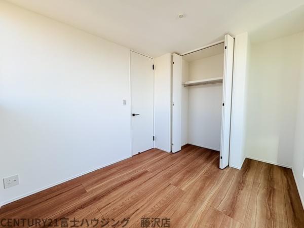 藤沢市鵠沼花沢町 新築1号棟 全3棟(洋室)