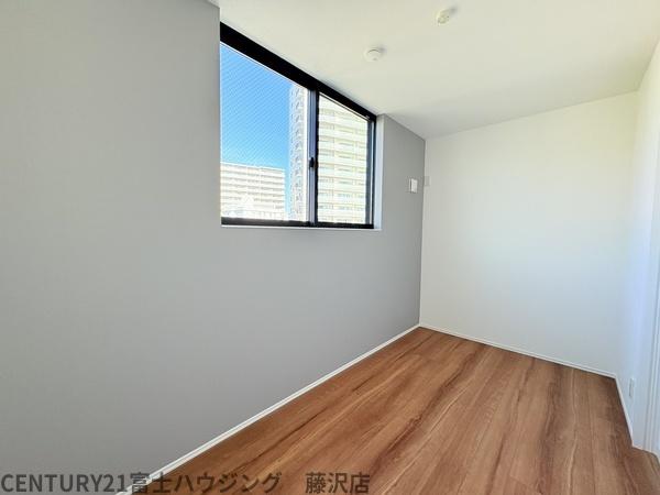 藤沢市鵠沼花沢町 新築1号棟 全3棟(洋室)