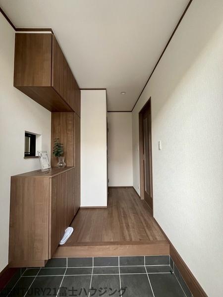 藤沢市鵠沼海岸6丁目4191番　新築A号棟　全2棟