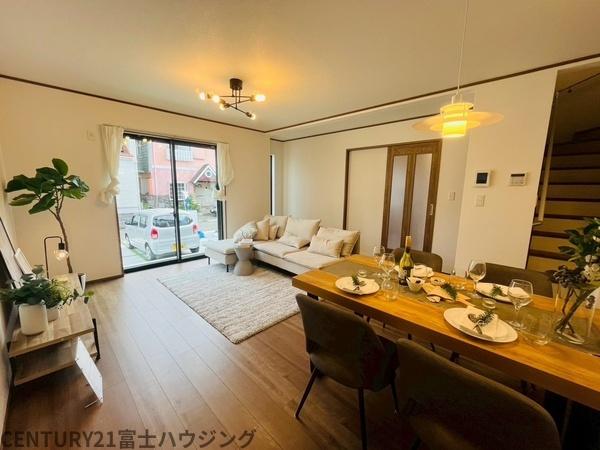 藤沢市鵠沼海岸6丁目4191番　新築A号棟　全2棟