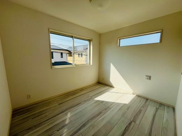 藤沢市鵠沼海岸7丁目　新築2号棟　全3棟
