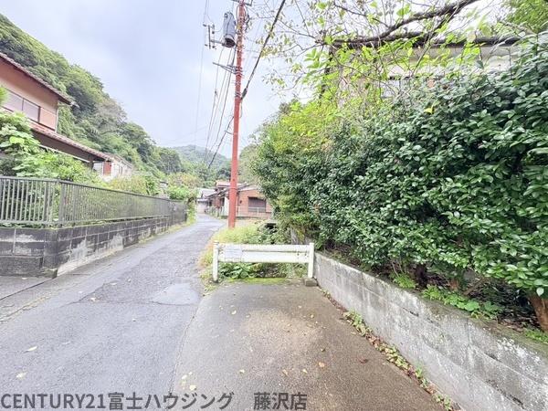 鎌倉市二階堂の土地(前面道路含む現地写真)