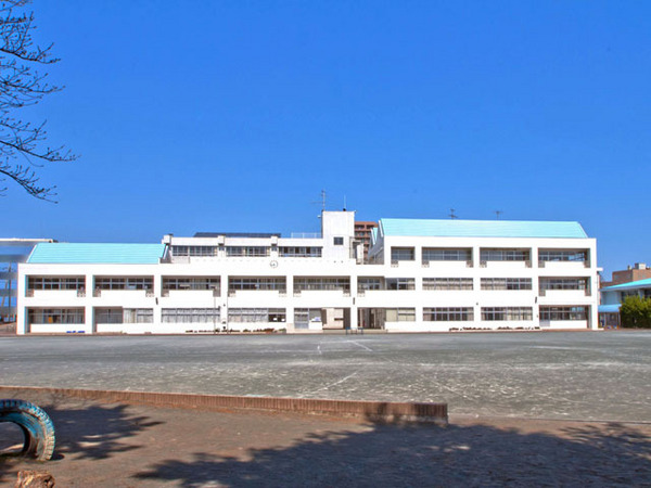 コムーネ湘南藤沢(藤沢市立大道小学校)