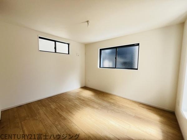 藤沢市羽鳥5丁目2期　新築1号棟　全2区画