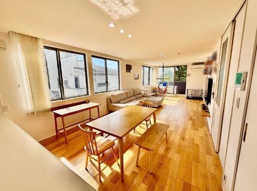 藤沢市鵠沼海岸2丁目　中古戸建