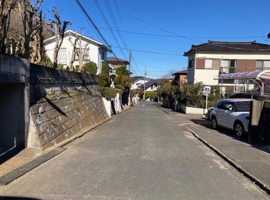 鎌倉市城廻の土地