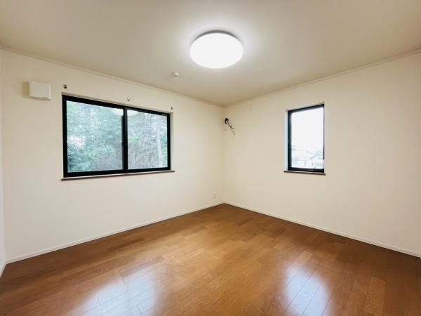 藤沢市片瀬山５丁目の中古一戸建て