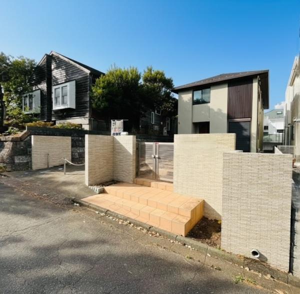 藤沢市片瀬山5丁目　中古戸建