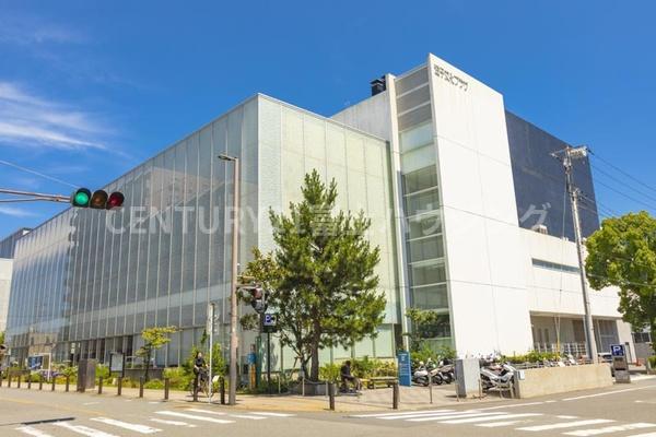 藤和逗子久木ホームズ(逗子市立図書館)