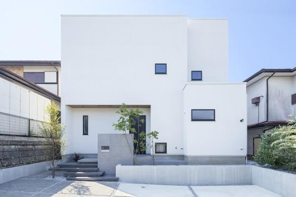 藤沢市片瀬山2丁目　中古戸建