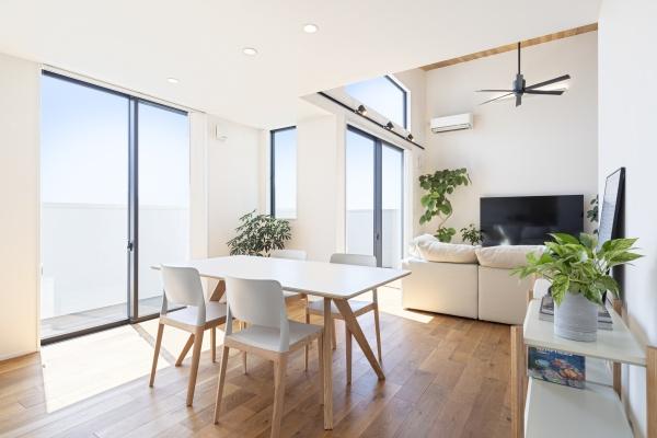藤沢市片瀬山2丁目　中古戸建
