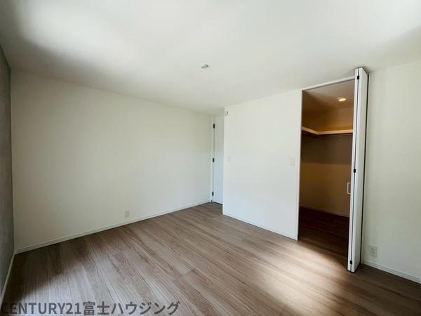 藤沢市片瀬山1丁目　新築1号棟　全3棟