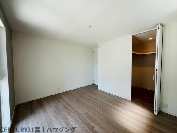 藤沢市片瀬山1丁目　新築1号棟　全3棟