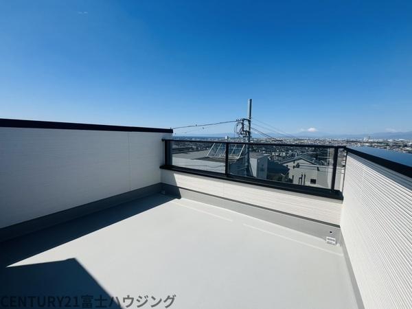 藤沢市片瀬山1丁目　新築2号棟　全3棟