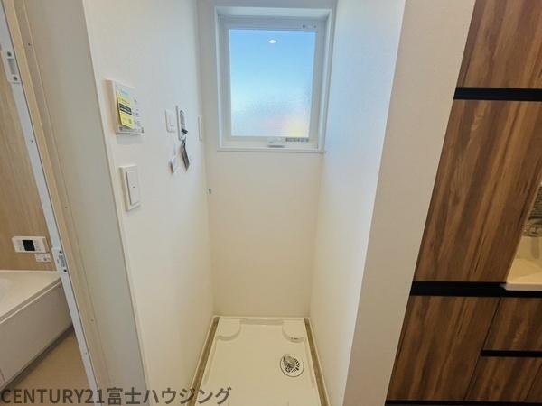 藤沢市片瀬山1丁目　新築2号棟　全3棟
