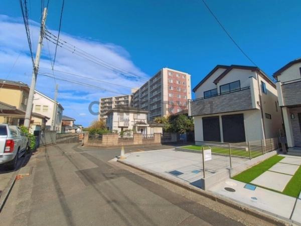 藤沢市亀井野1丁目27番　新築A号棟　全2棟
