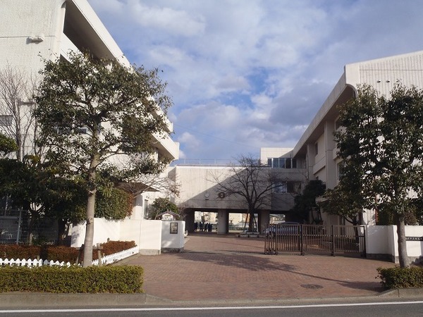 藤沢市城南第6(1期)　新築3号棟　全9棟(藤沢市立羽鳥中学校)
