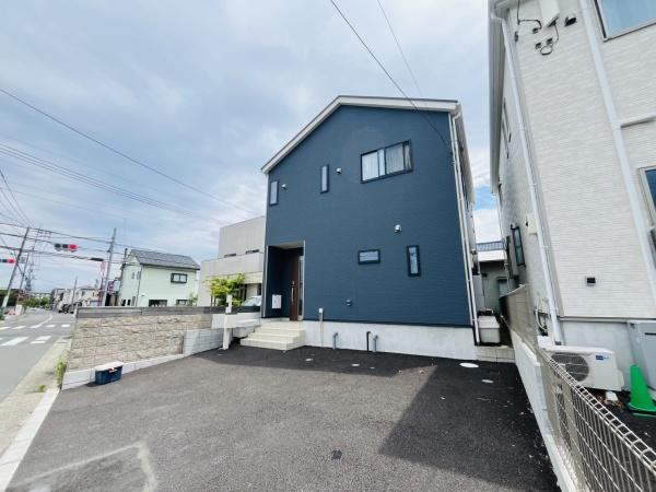 平塚市出縄の中古一戸建て