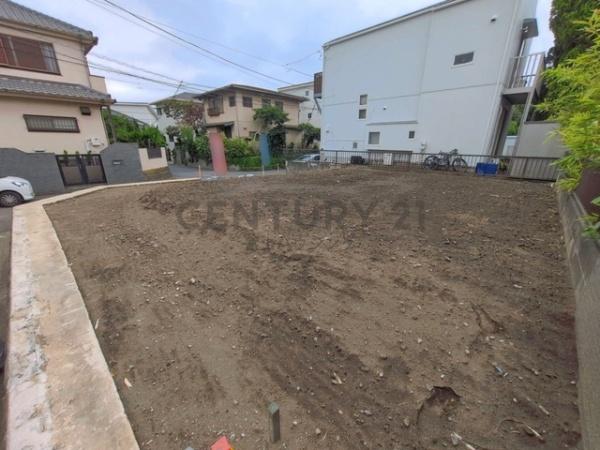 藤沢市鵠沼松が岡４丁目の土地