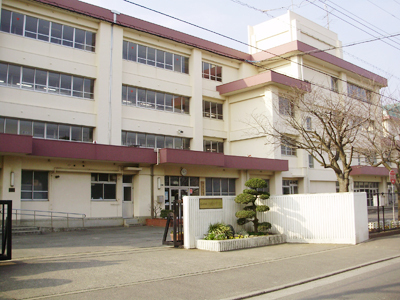 茅ヶ崎市高田1丁目　新築戸建(茅ヶ崎市立円蔵中学校)