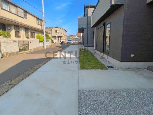 藤沢市本藤沢3期　新築2号棟　全2棟