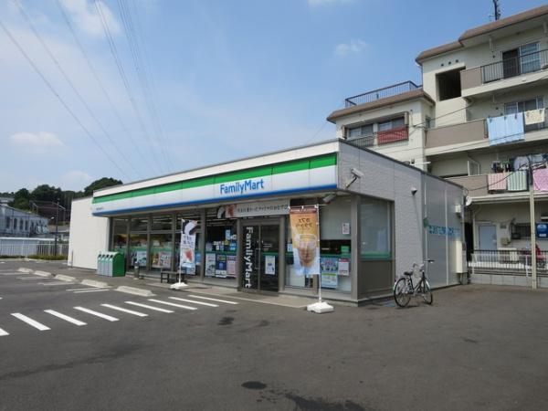 ナイスパークステージ東戸塚(ファミリーマート東戸塚名瀬下店)