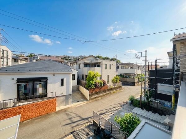 藤沢市白旗２丁目の中古一戸建て